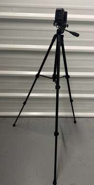 Bosch Professional GLL50-20G Green-Beam Laser Level with Tripod